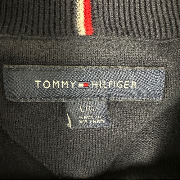 Tommy Hilfiger Men’s 1/4 Zip Pullover Large Navy Sweater Sweatshirt Cotton - Picture 2 of 4